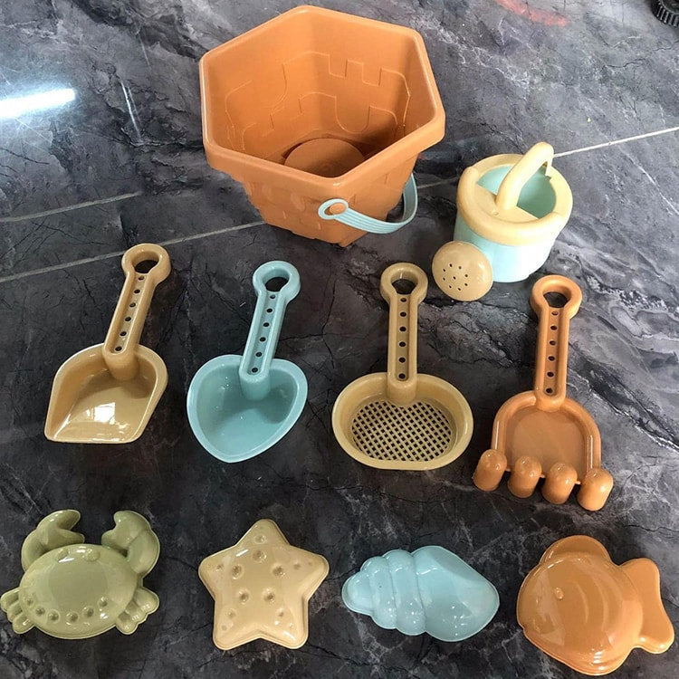 Baby Beach Toys Play Set for Kids Shovels Buckets and Water Play Tools for Outdoor Fun