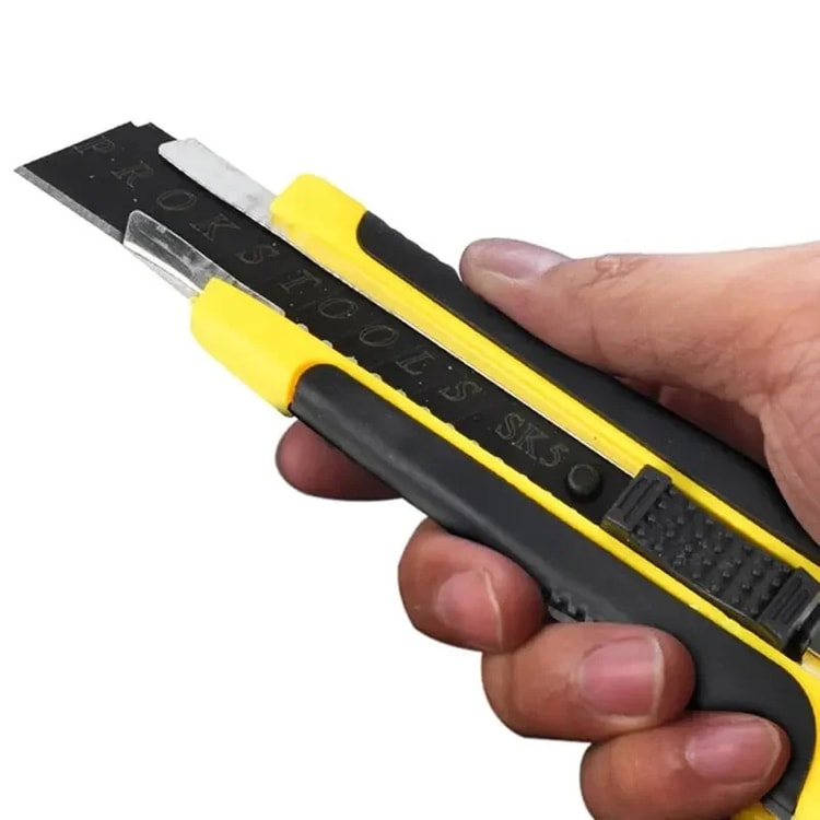 Self Loading Retractable Box Cutter Utility Knife with Heavy Duty Snap Off Blade Quick Change TPR Handle