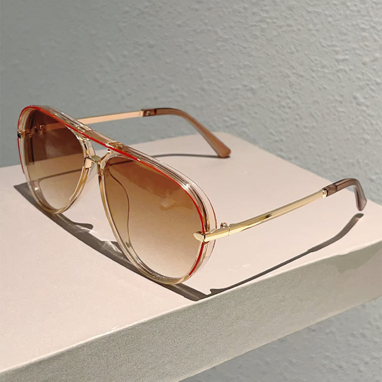 Vintage Pilot Sunglasses for Men & Women – Gradient Lens Retro Eyewear