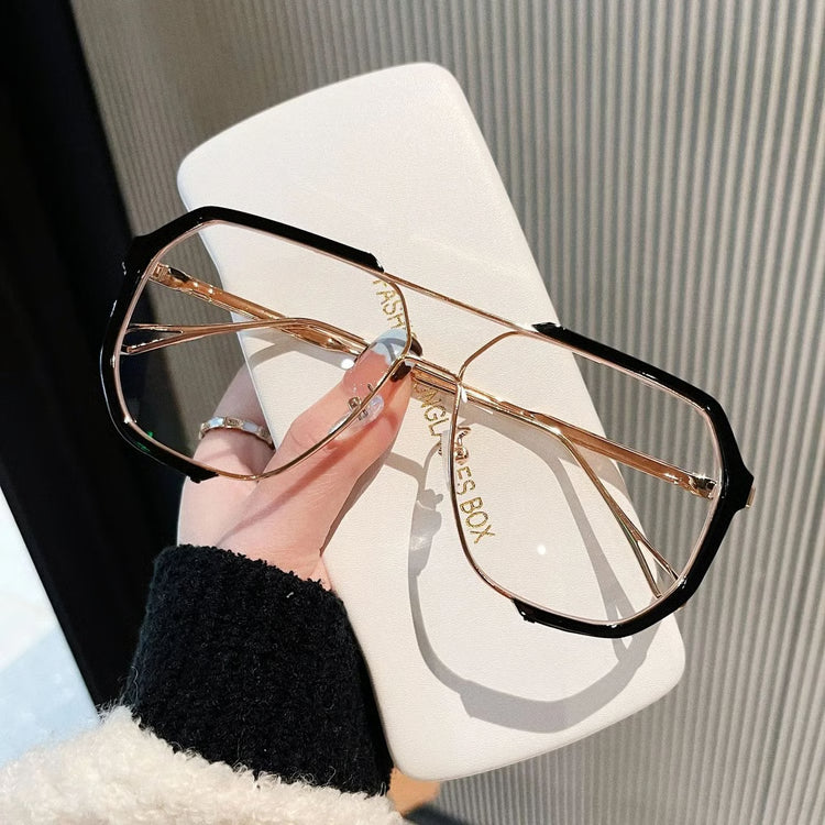 Oversized One-Piece Shield Sunglasses – UV400 Fashion Eyewear